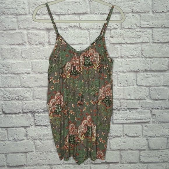 Labiz Floral Paisley Print Sage Green Romper - Picture 7 of 14